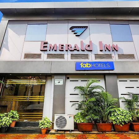 Fabexpress Emerald Inn Мумбаи Экстерьер фото